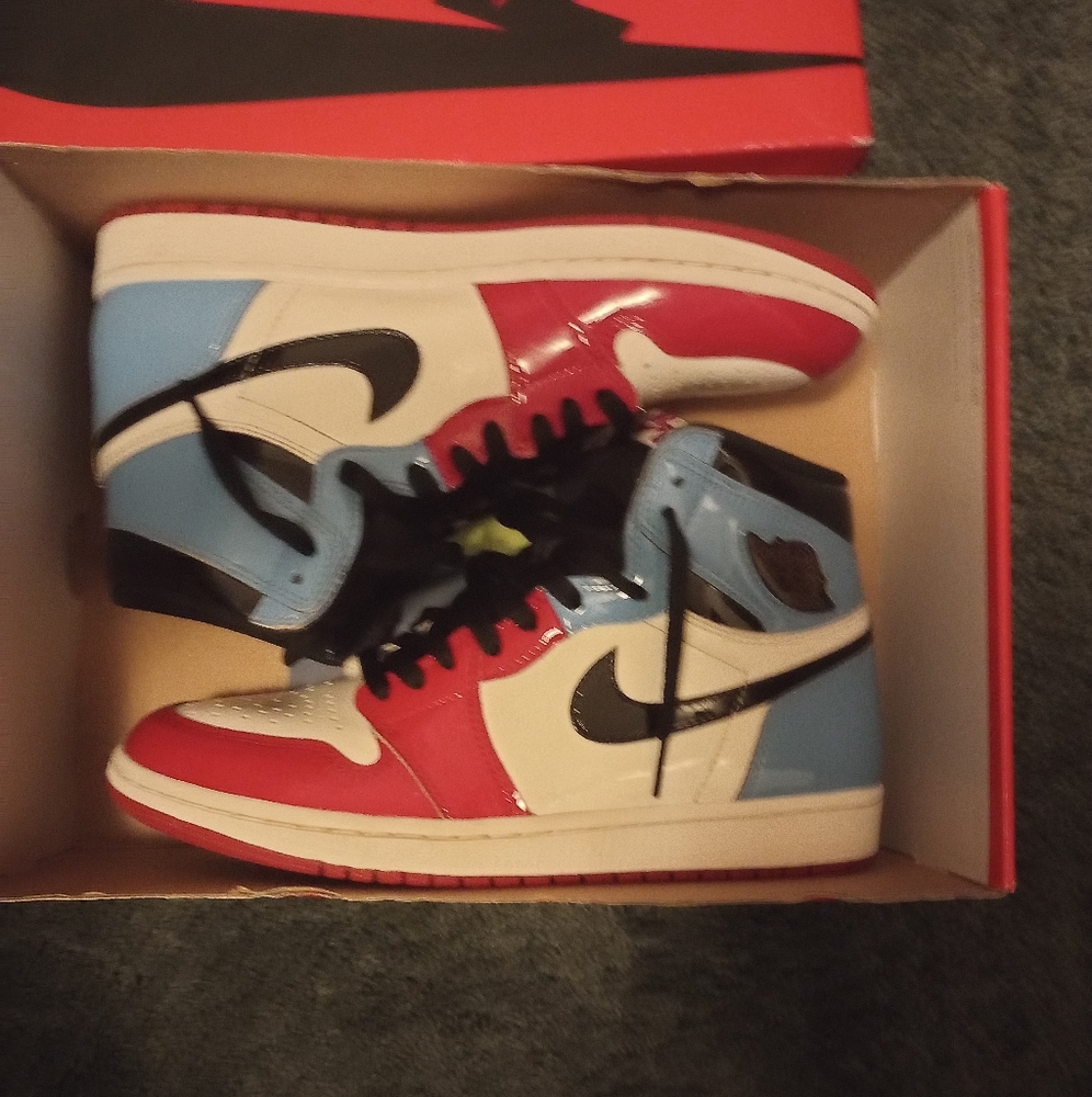Air Jordan 1 high OG fearless